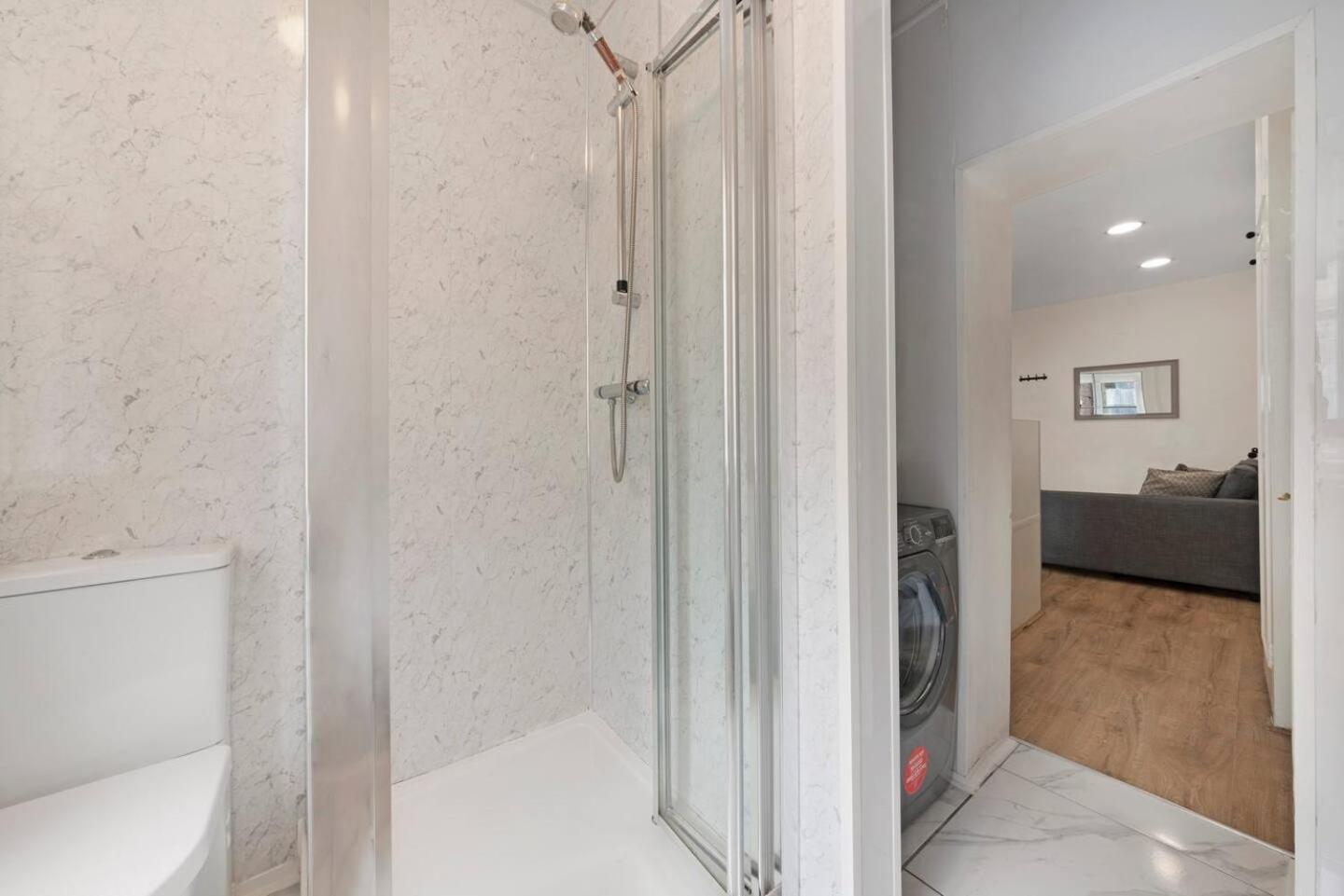 2 Bed Piccadilly 3 Appartamento *