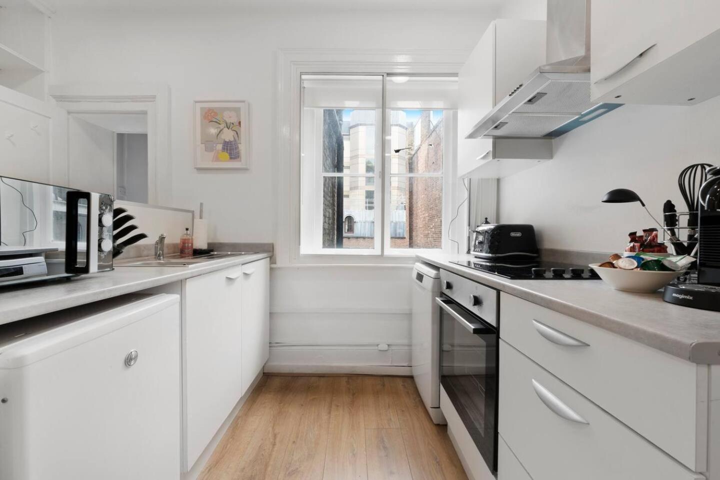 2 Bed Piccadilly 3 Appartamento Londra