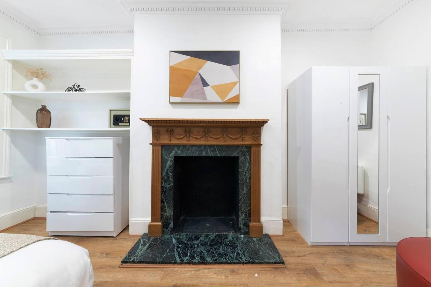 2 Bed Piccadilly 3 Londra
